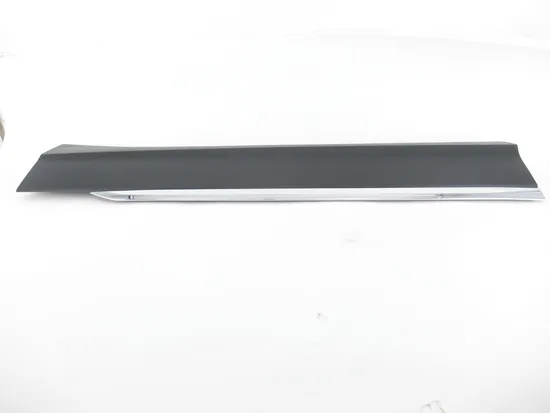 Auto Spare Part Front Door Guard Strip Comfortable Type for VW Tiguan 2015